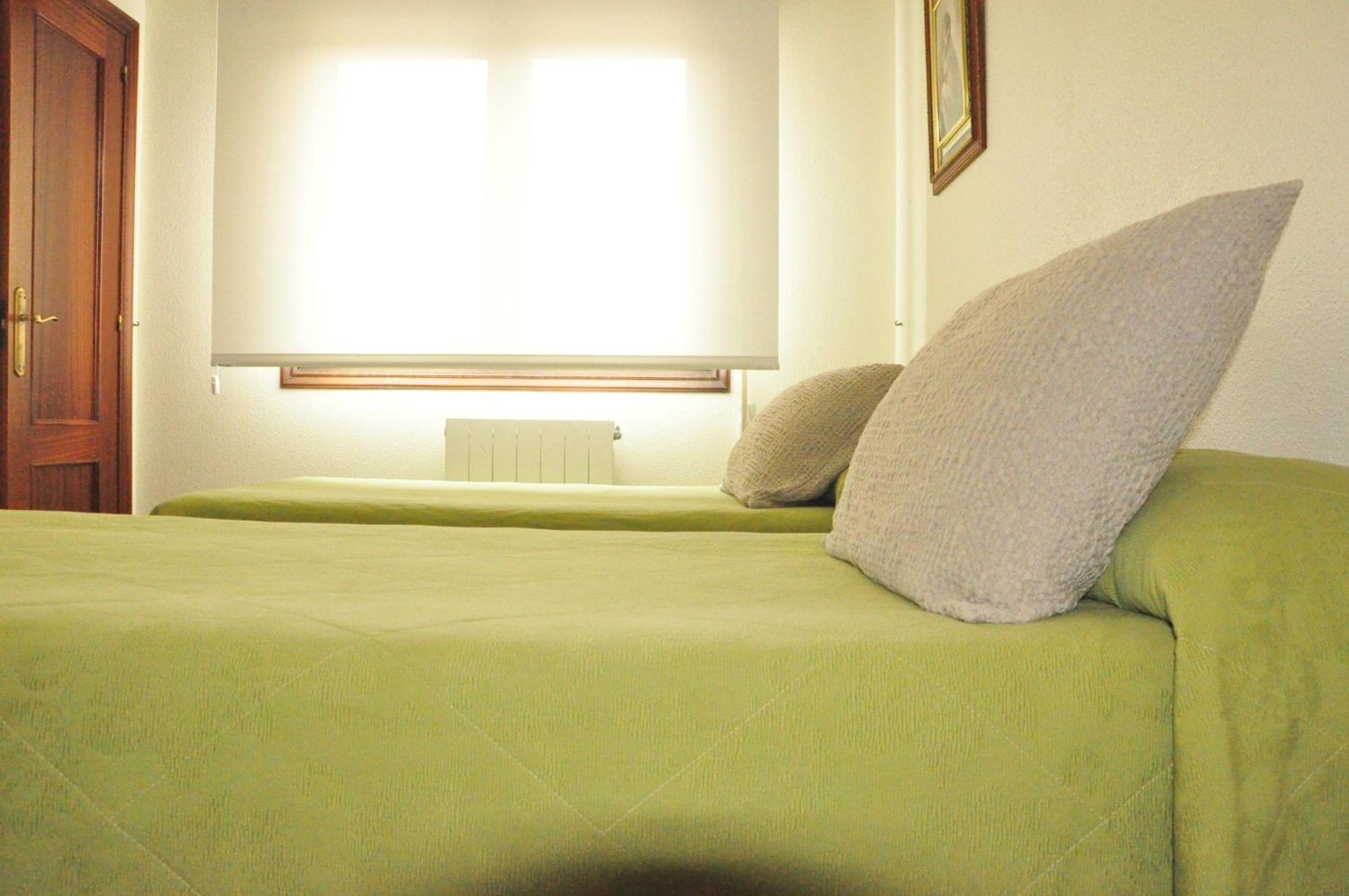 Hostal Paz Gondomar Exterior photo